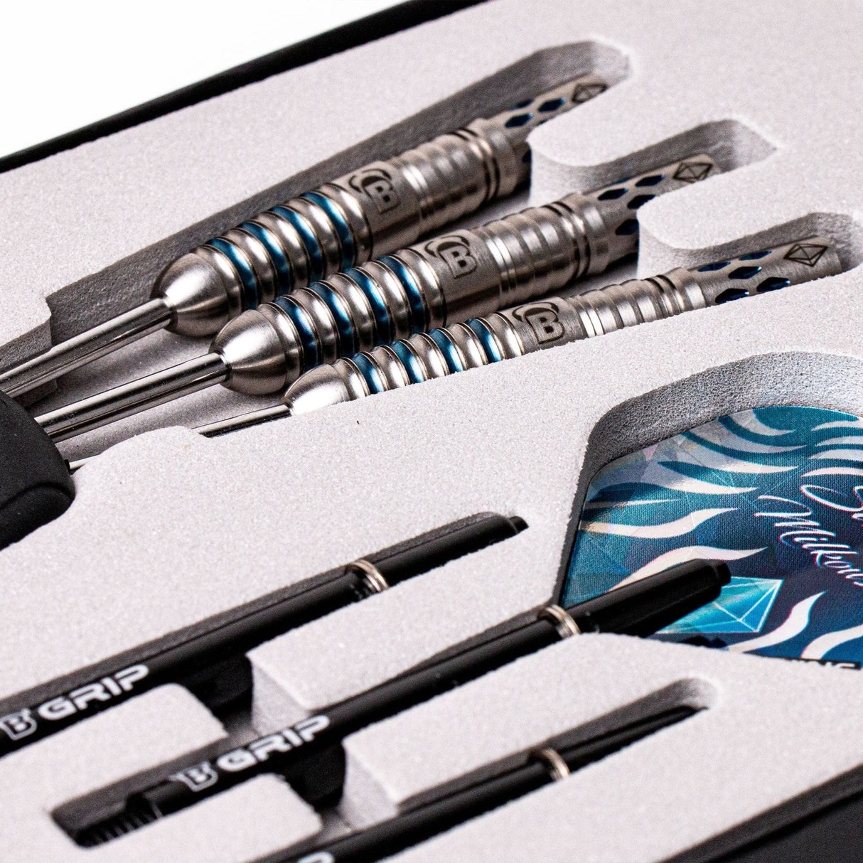 BULL'S Sarah Milkowski Darts - Steel Tip - Sapphire - 22g 22g